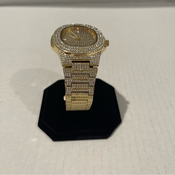 Men’s Crystal Iced-Out Silver Gold Watch Diamond Watch! - Picture 3 of 8